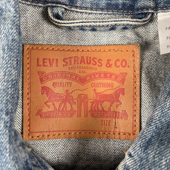 Levi's Denim Jacket Patches Chevrolet Plant Security The Forgotten Majority L - Picture 2 of 8